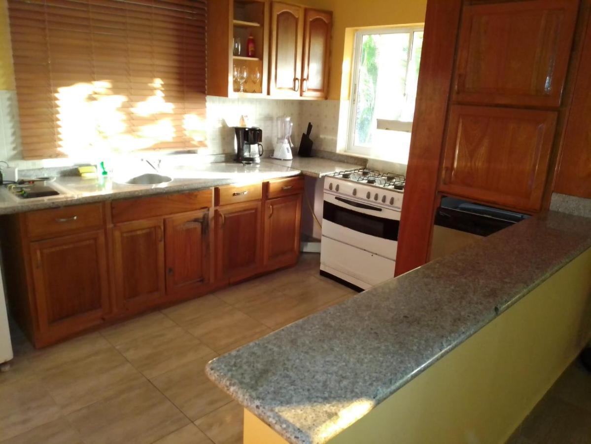 4 Bedroom Villa, Security, Private Pool, Ocean View Sosúa エクステリア 写真